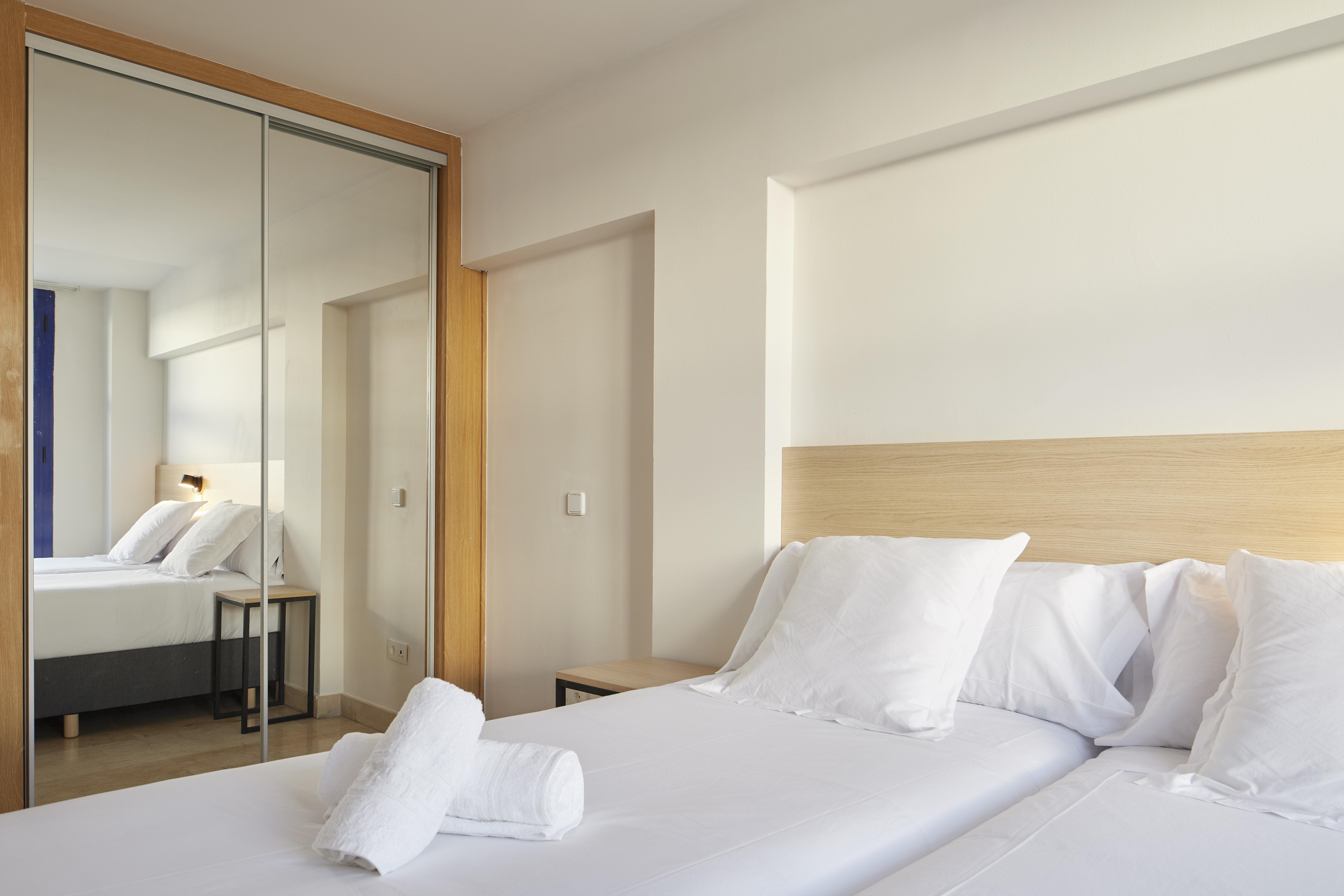 Iraipe Logrono Hotel Εξωτερικό φωτογραφία